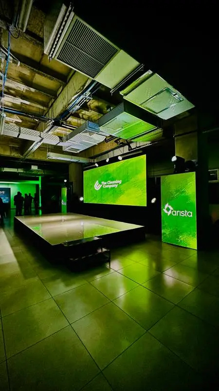 Pantalla LED y video wall de Memories Sound Live en un evento en El Salvador 2